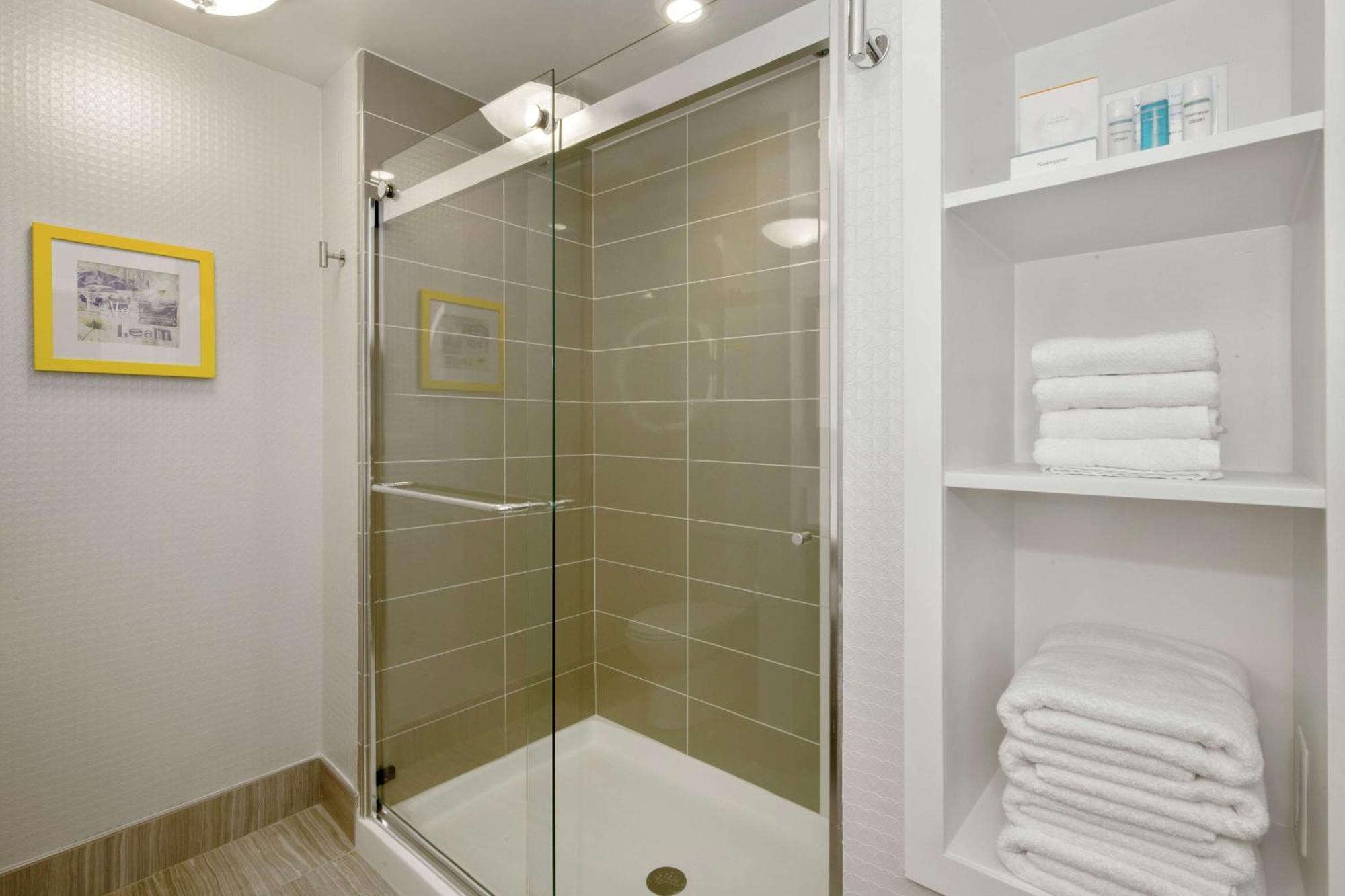 Hampton Inn & Suites Raleigh-Durham Airport-Brier Creek Экстерьер фото