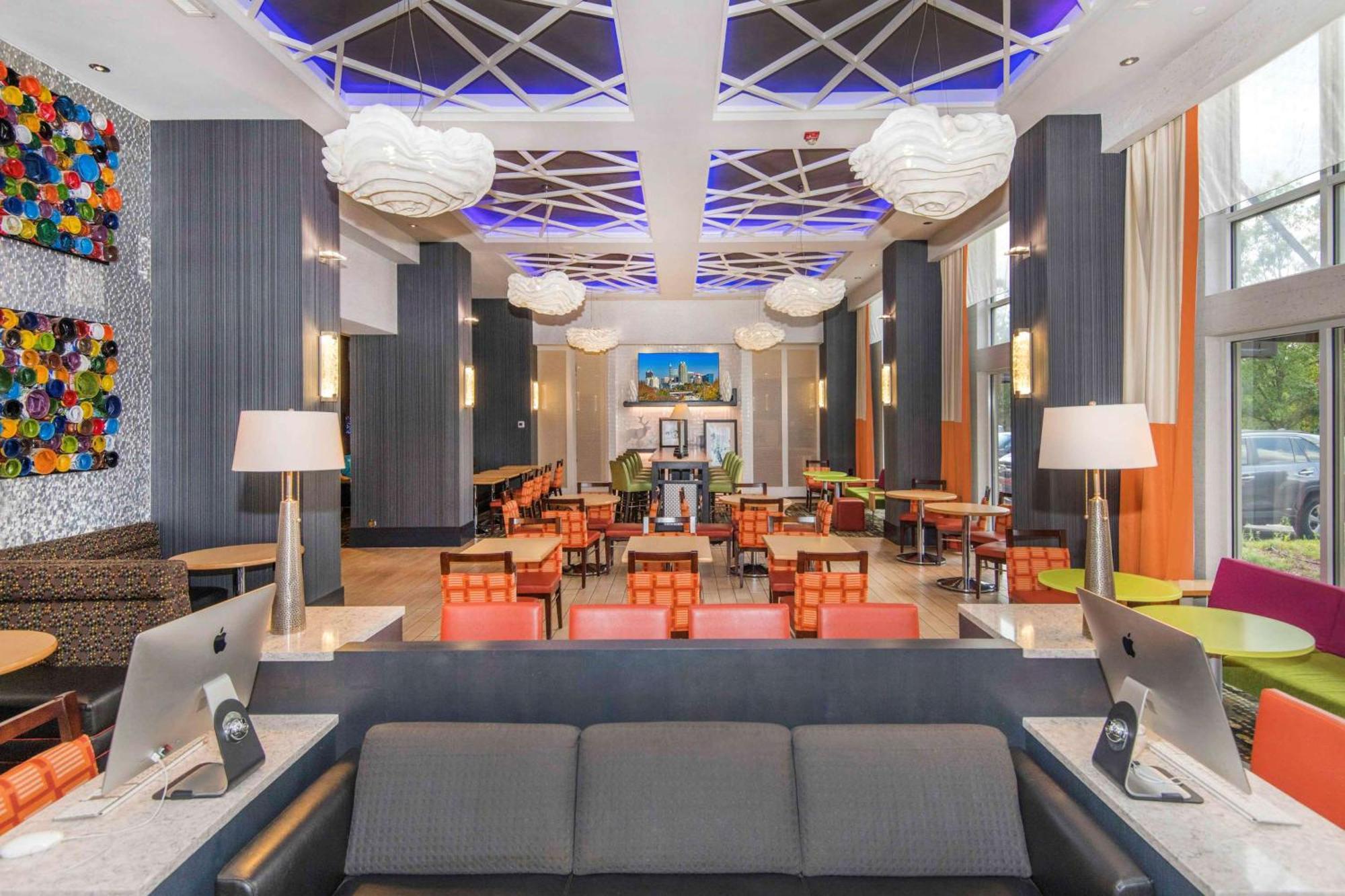 Hampton Inn & Suites Raleigh-Durham Airport-Brier Creek Экстерьер фото